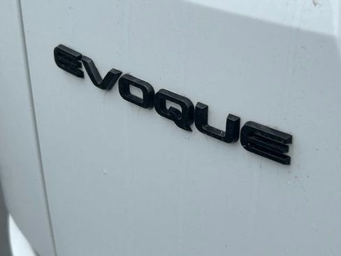 Used 2024 Land Rover Range Rover Evoque S image 6