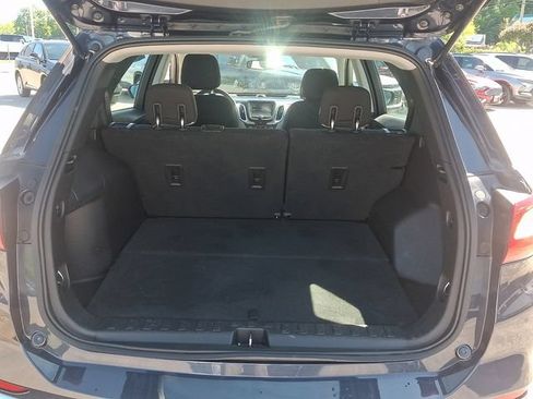 Used 2018 Chevrolet Equinox LS FWD image 28