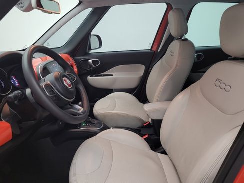 Used 2019 FIAT 500L Trekking w/ Popular Equipment Group FWD image 17