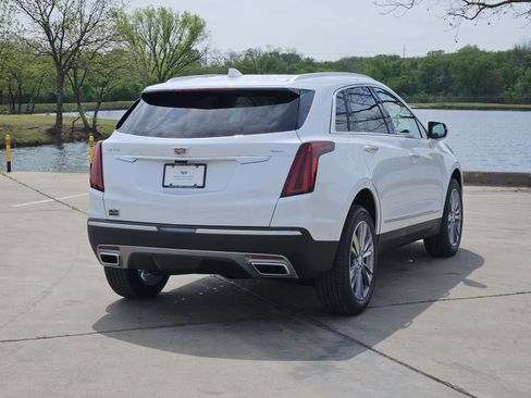 New 2026 Cadillac XT5 Premium Luxury w/ Driver Assist Package FWD image 3