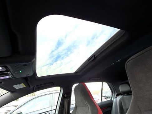 New 2026 Volkswagen GTI SE image 11