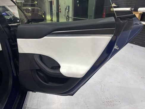 Used 2022 Tesla Model S Plaid AWD/4WD image 31