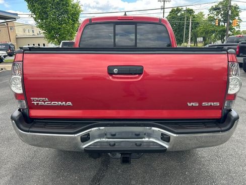 Used 2012 Toyota Tacoma 4x4 Double Cab w/ SR5 Pkg image 4