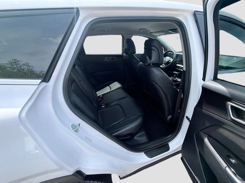 Used 2023 Kia Sportage EX FWD image 29