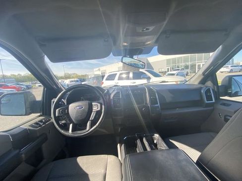 Used 2020 Ford F150 XLT w/ Equipment Group 302A Luxury RWD image 4