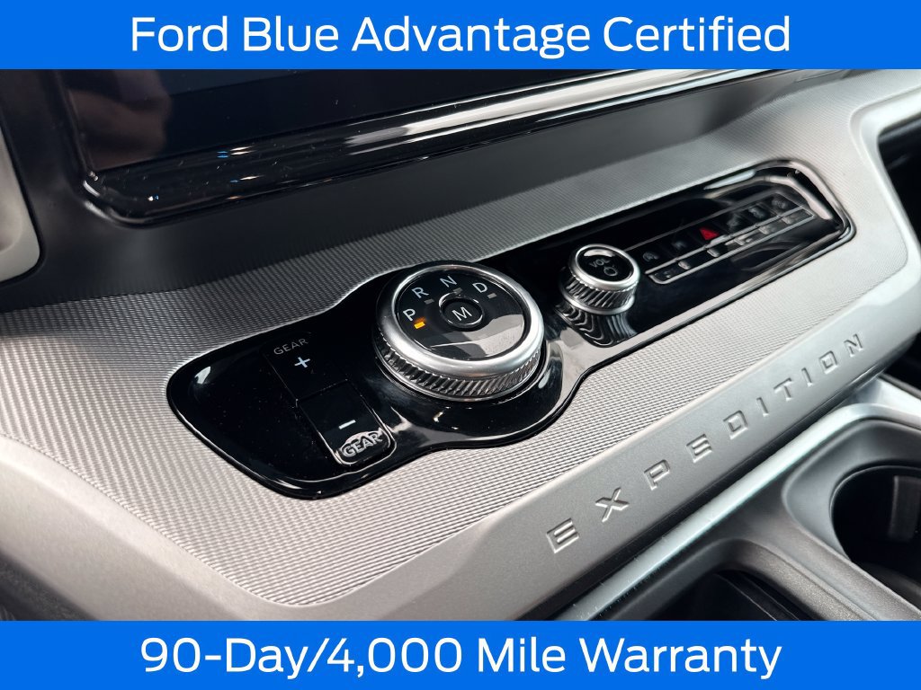 Certified 2025 Ford Expedition Active AWD/4WD image 17