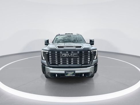 New 2026 GMC Sierra 2500 Denali Ultimate w/ Max Trailering Package image 3