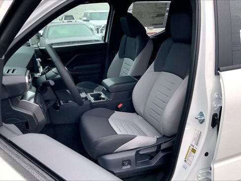 New 2026 Toyota Tacoma TRD Sport AWD/4WD image 9