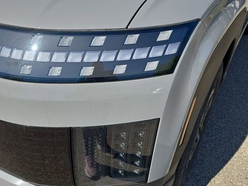 New 2026 Hyundai Ioniq 9 SE AWD/4WD image 31
