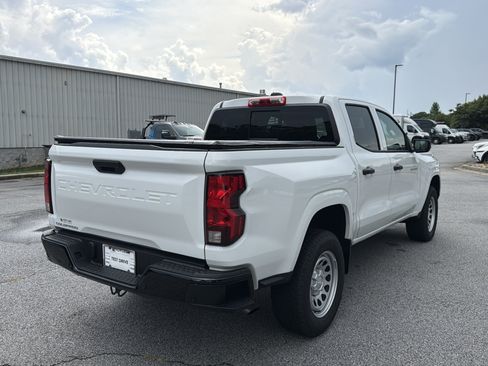 Used 2026 Chevrolet Colorado W/T RWD image 8