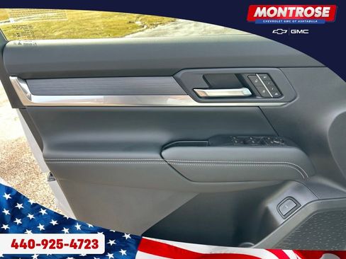 New 2026 GMC Terrain Elevation w/ Elevation Premium Package image 9