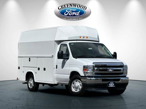 New 2026 Ford E-350 and Econoline 350 Super Duty w/ Power Equipment Group image 1