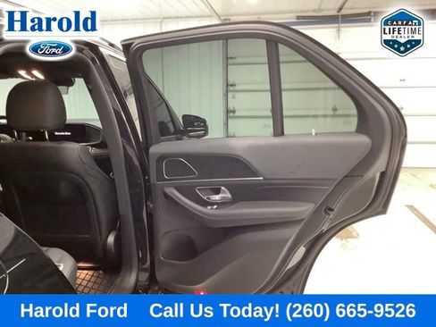 Used 2025 Mercedes-Benz GLE 350 4MATIC image 9