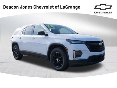 Used 2024 Chevrolet Traverse LS