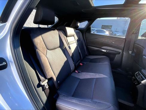 Used 2024 Lexus RX 450h Luxury image 20