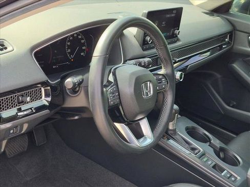 Used 2024 Honda Civic EX-L image 9