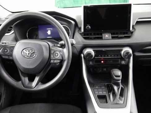 Used 2024 Toyota RAV4 LE image 15