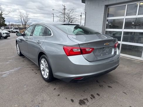 Used 2023 Chevrolet Malibu LT FWD image 4