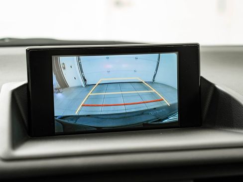 Used 2014 Lexus CT 200h FWD image 32
