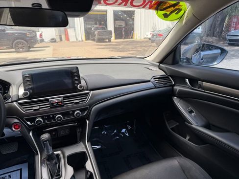 Used 2021 Honda Accord LX image 33