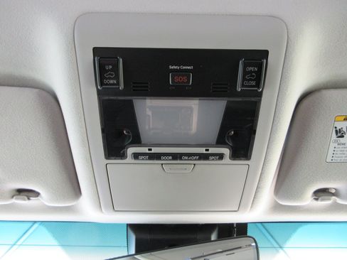 Used 2021 Toyota Land Cruiser AWD/4WD image 18