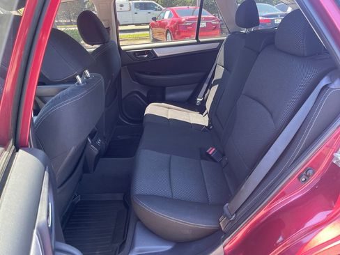 Used 2019 Subaru Outback 2.5i Premium AWD/4WD image 15