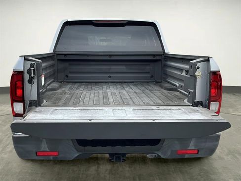 Certified 2019 Honda Ridgeline Sport image 40