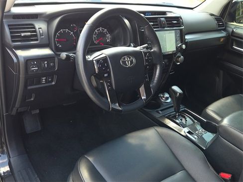 Used 2023 Toyota 4Runner 40th Anniversary SE image 15