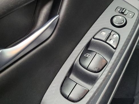 Used 2020 Nissan Sentra S FWD image 27