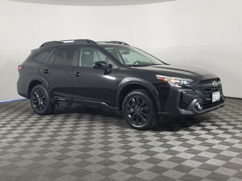 Used 2024 Subaru Outback Onyx Edition AWD/4WD image 2