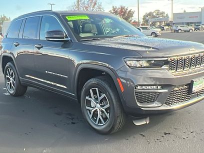 New 2025 Jeep Grand Cherokee Limited w/ Trailer Tow Package