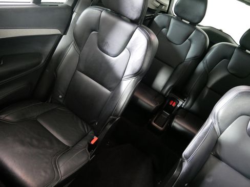 Used 2021 Volvo XC90 T8 Inscription Expression image 12