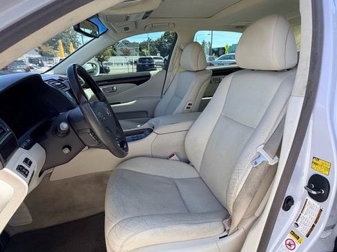 Used 2009 Lexus LS 460 L RWD image 18