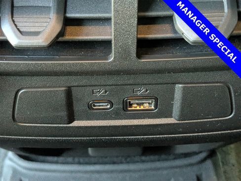 Used 2024 Chevrolet Colorado ZR2 w/ ZR2 Bison Edition image 15