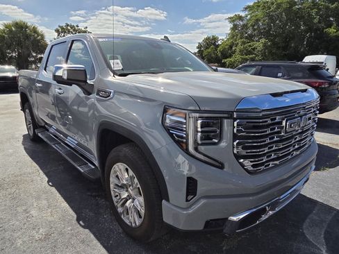 Used 2025 GMC Sierra 1500 Denali image 2