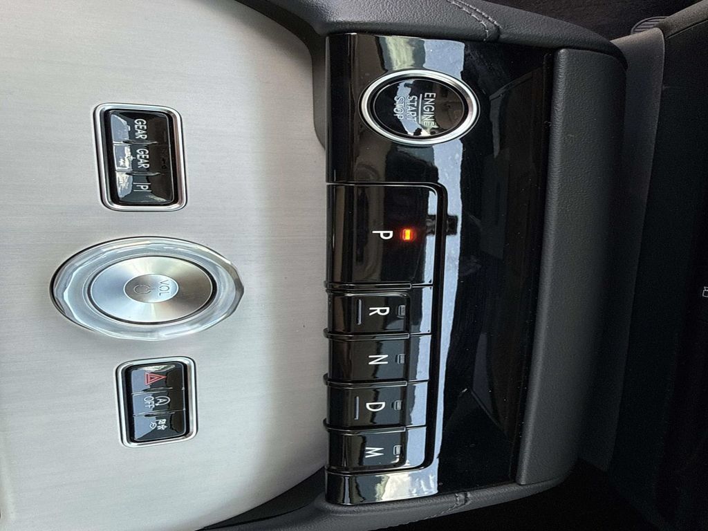 New 2026 Lincoln Navigator Reserve AWD/4WD image 31