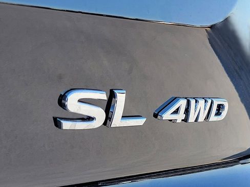New 2025 Nissan Pathfinder SL AWD/4WD image 10