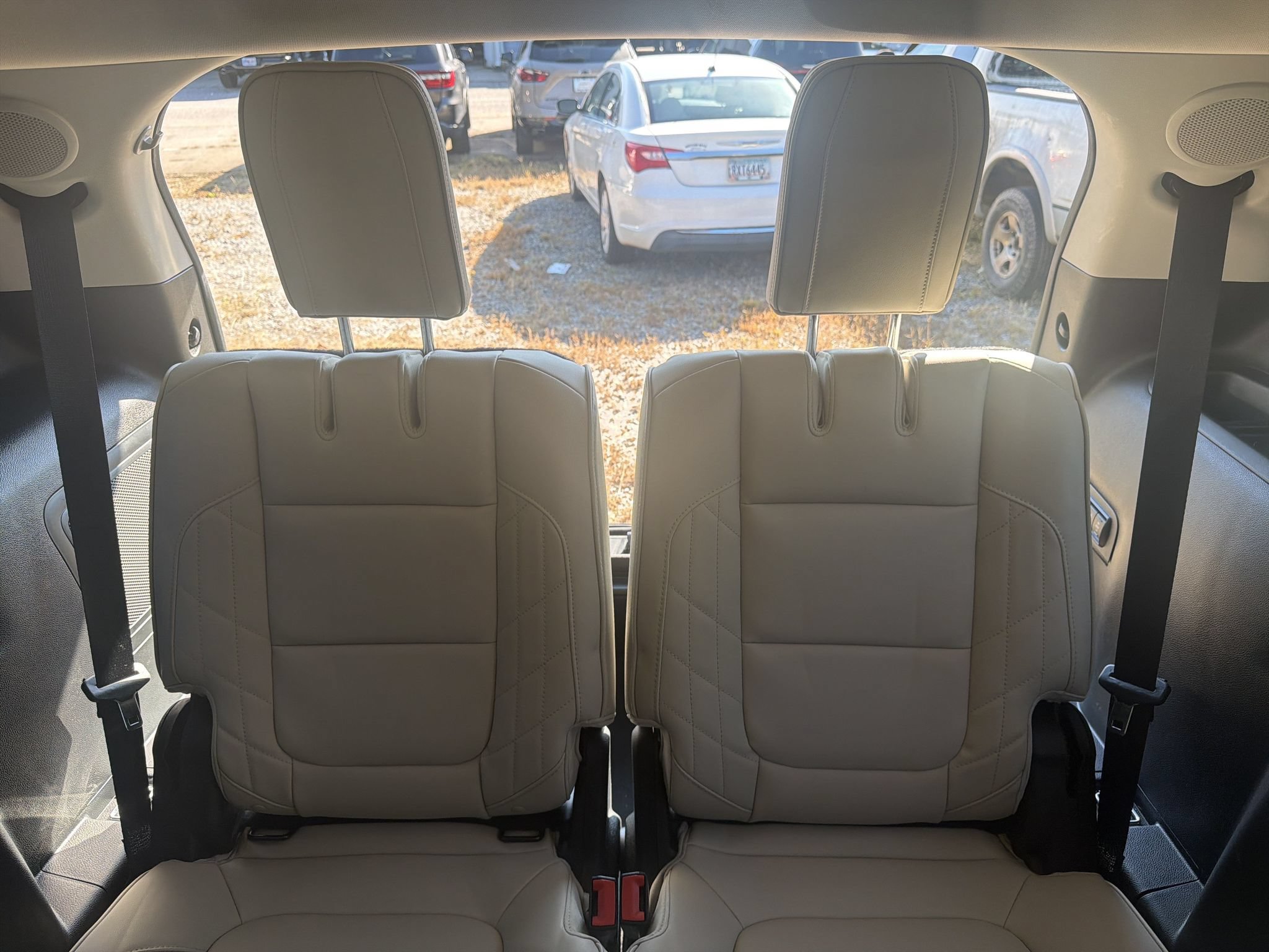 Used 2016 Ford Explorer Platinum AWD/4WD image 24