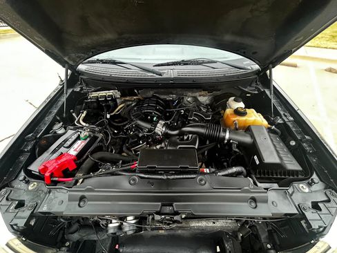 Used 2018 Honda CR-V LX image 8