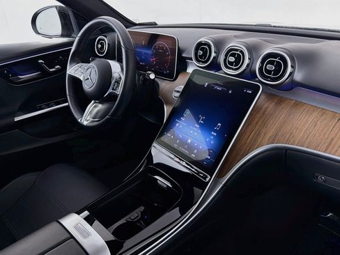 Certified 2024 Mercedes-Benz C 300 Sedan image 17