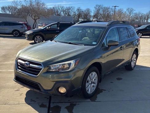 Used 2018 Subaru Outback 2.5i Premium image 5