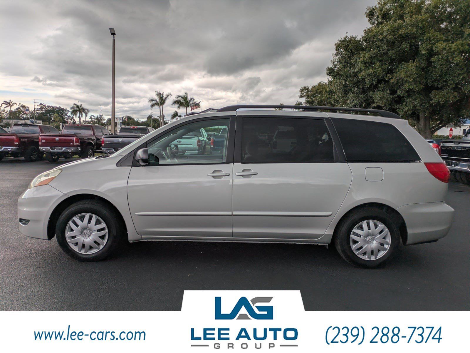 Used 2008 Toyota Sienna LE FWD image 6