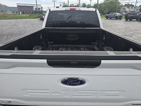 Used 2021 Ford F150 XL w/ Equipment Group 101A High AWD/4WD image 32