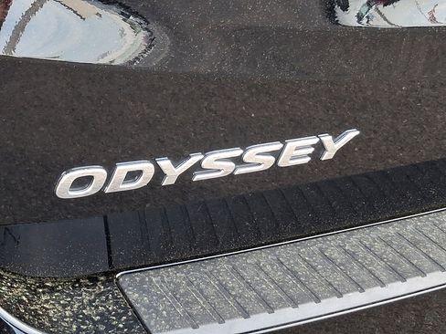 Used 2025 Honda Odyssey EX-L image 30
