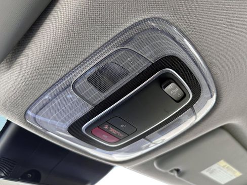 Used 2023 Hyundai Elantra SEL w/ Convenience Package FWD image 28