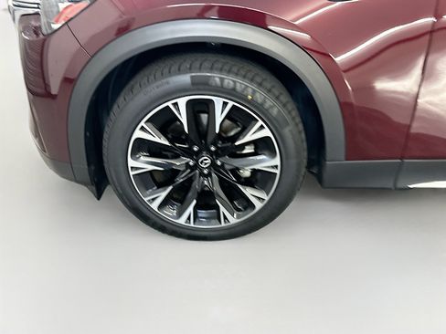 Used 2024 MAZDA CX-90 Plug-In Hybrid w/ Premium Plus AWD/4WD image 11