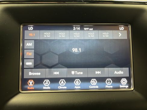 Used 2018 Jeep Grand Cherokee Limited AWD/4WD image 14