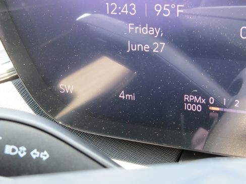 New 2025 Buick Enclave Preferred w/ Power Package image 25