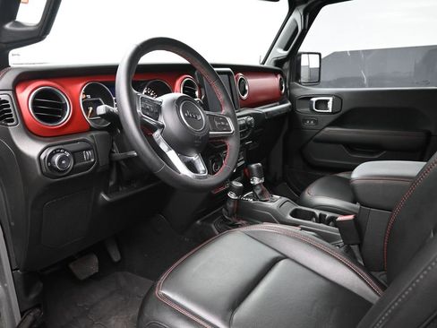 Used 2023 Jeep Wrangler Unlimited Rubicon w/ Cold Weather Group image 18