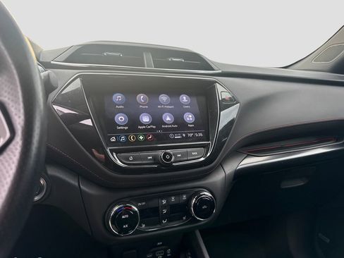 Used 2021 Chevrolet TrailBlazer RS w/ Sun and Liftgate Package image 21